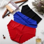 Women Ultra-thin Underwear Seamless Panties Low-Rise Briefs