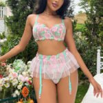 Women's Fashion Contrast Embroidered Lace Lingerie Set - Image 3