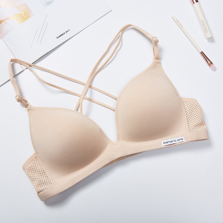 1f6f8c2a-e52b-4a0f-96e1-18511770497c.jpg Fan Mei Non-Rim Underwear One Piece Seamless Underwear - Image 1